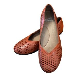 Dansko perforated leather orange flats, size 37